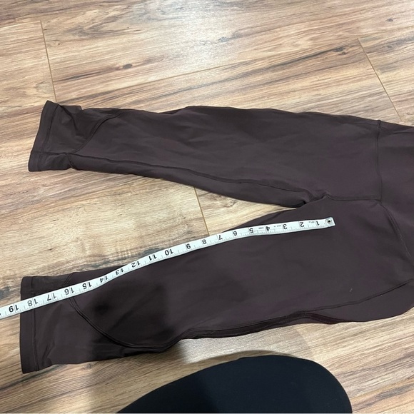 Lululemon Fresh In Mesh Crop (19")
Pelt - Picture 7 of 8